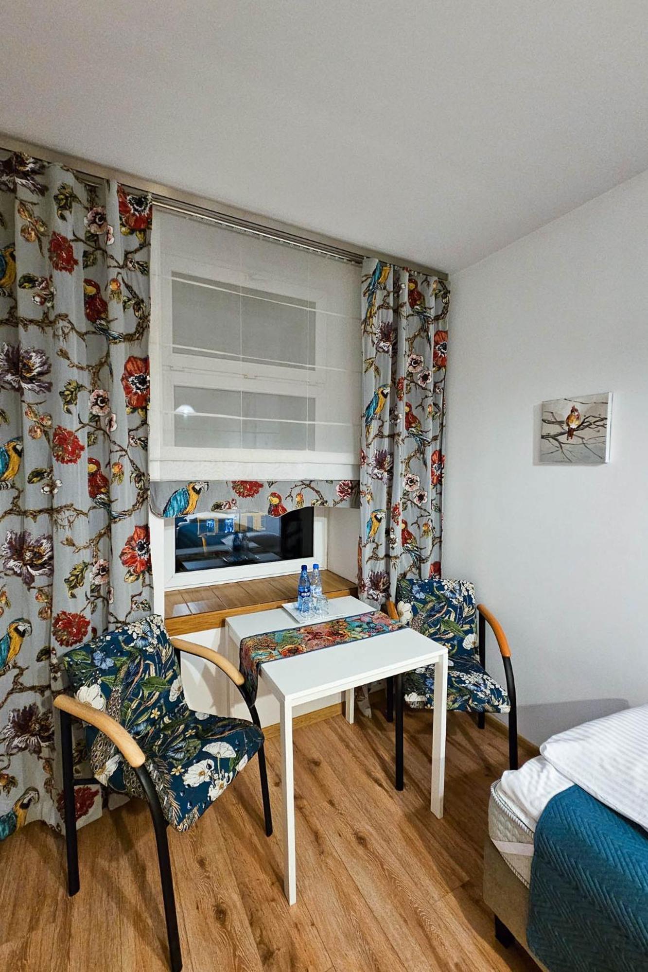 Apartamenty Na Starowce - 3 Pietro Z Widokiem Na Ratusz, Rynek Glowny I Centrum Kalisz Zewnętrze zdjęcie