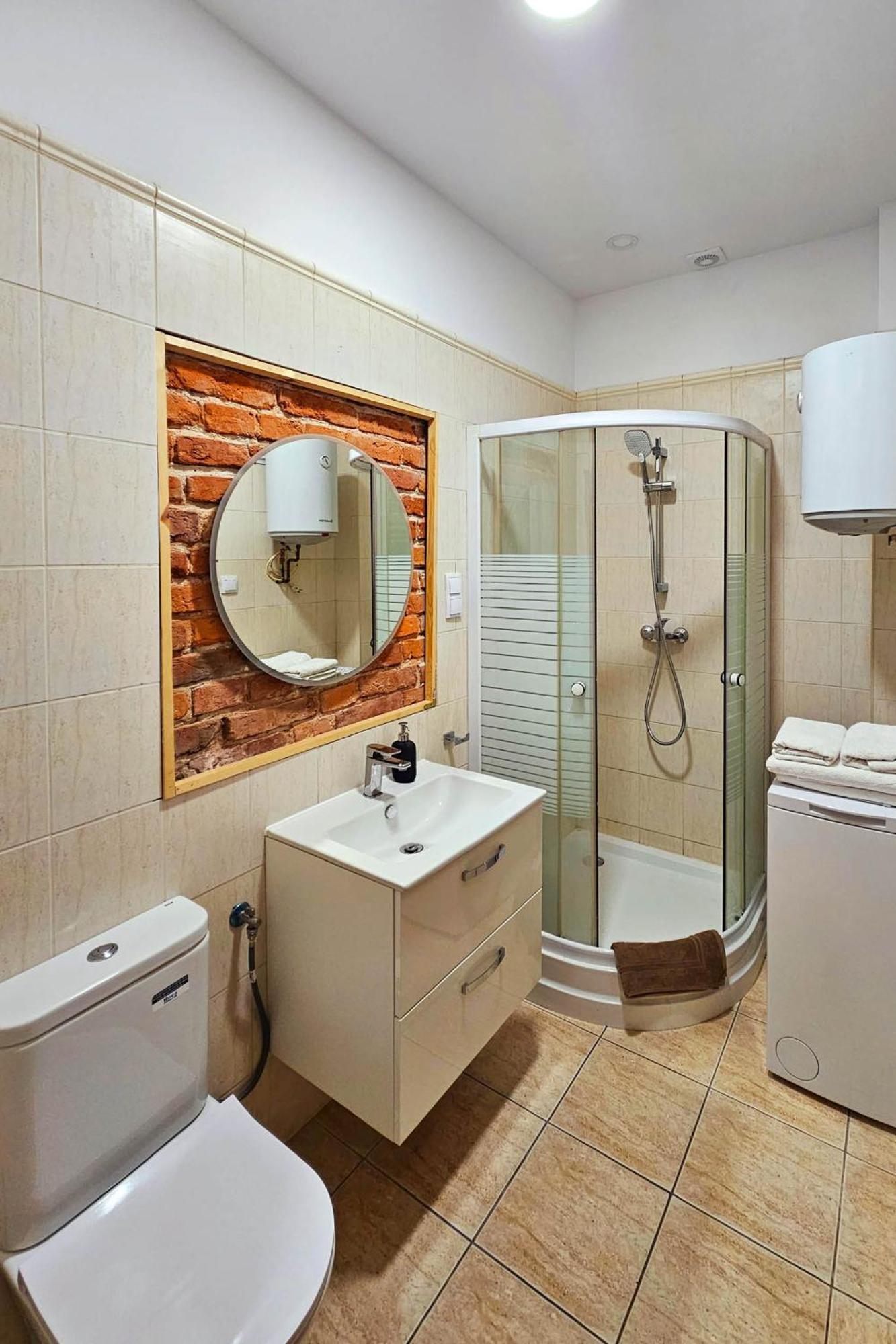 Apartamenty Na Starowce - 3 Pietro Z Widokiem Na Ratusz, Rynek Glowny I Centrum Kalisz Zewnętrze zdjęcie